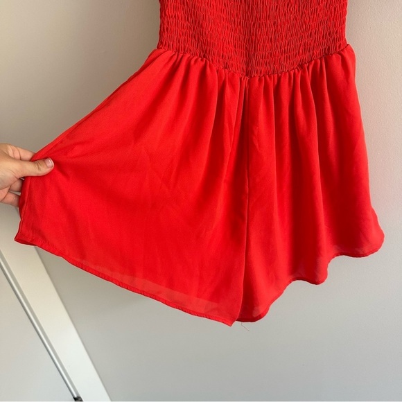 3/$20⚡️ Windsor Red Off The Shoulder Romper Flowy Arm Tie Ring The Alarm Smocked - Picture 7 of 12